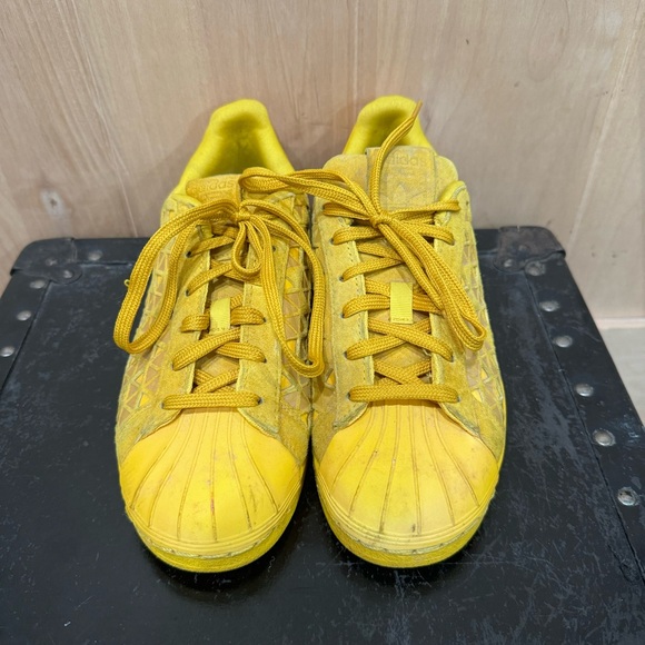 Adidas Superstar Xeno Spectrum Bogold Yellow AQ8182 Men Size 5 Pharrell Williams - Picture 2 of 14
